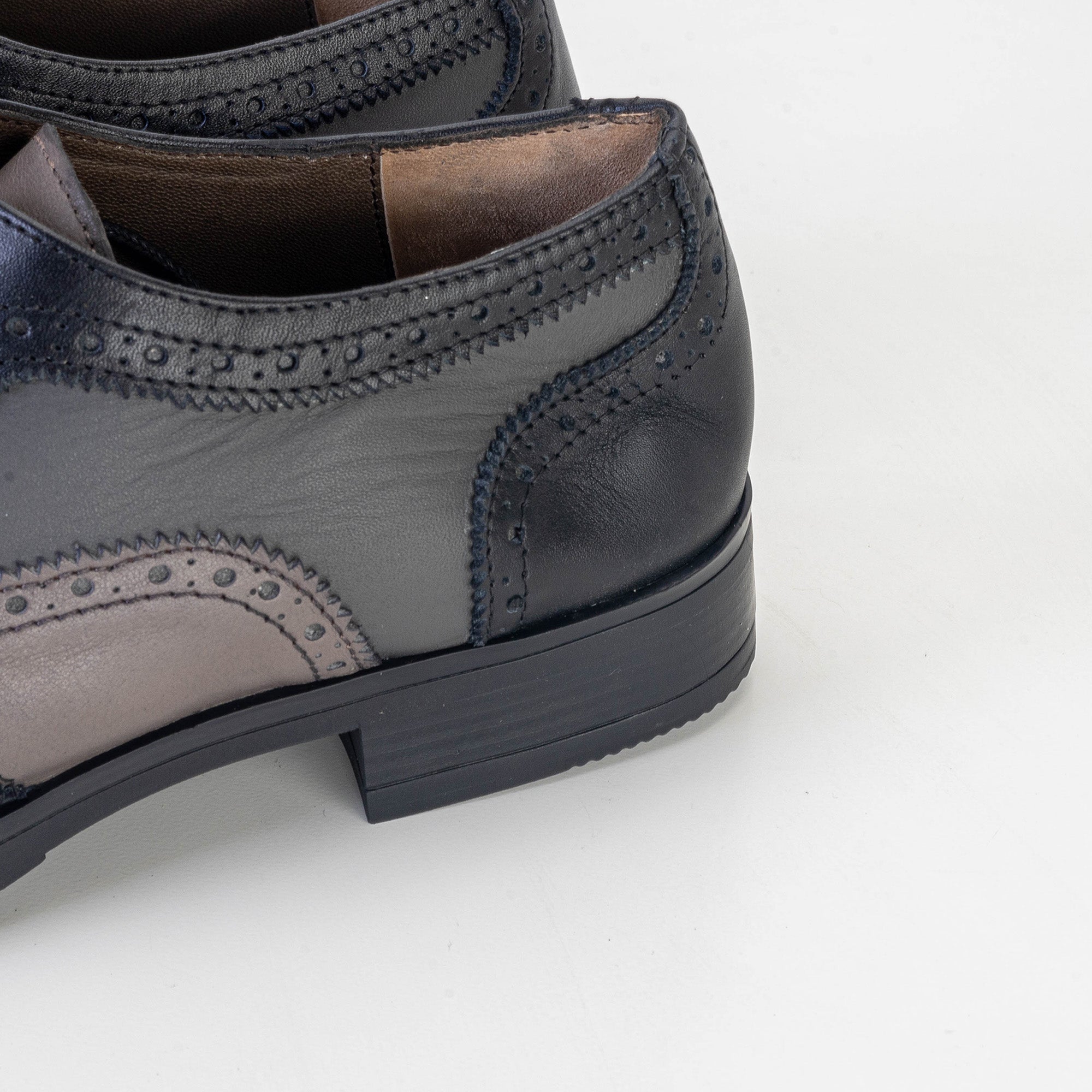 Volzak 106 Chaussure en cuir Noir