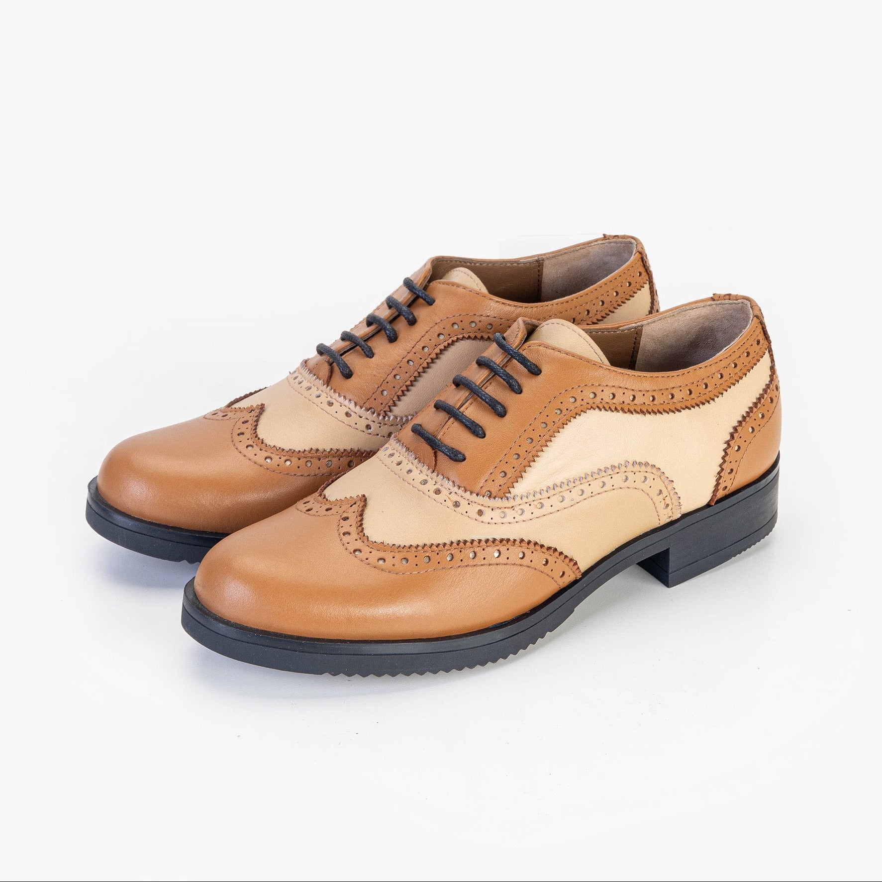 Volzak 106 Chaussure en cuir Camel