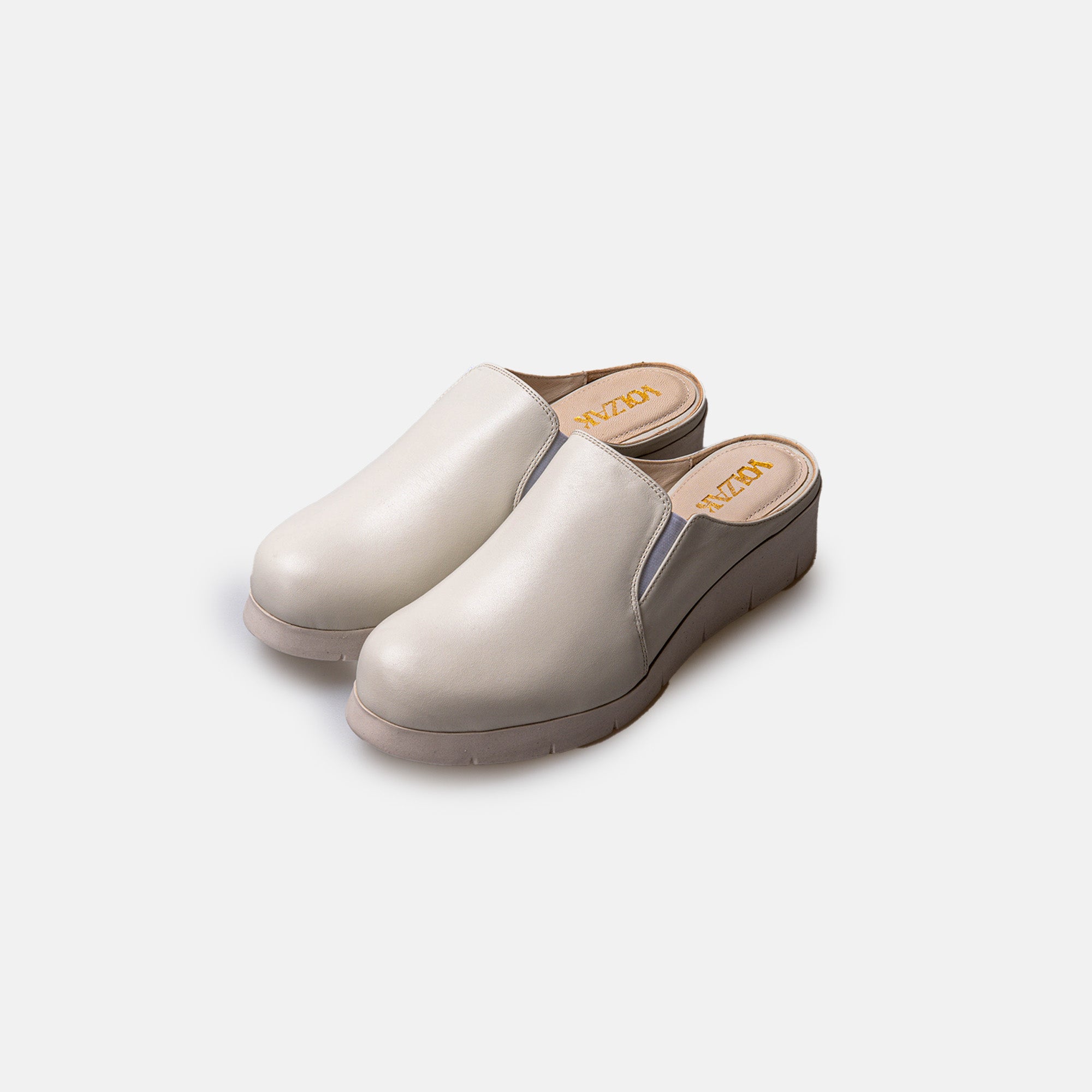Volzak 06 Sabot en cuir Beige