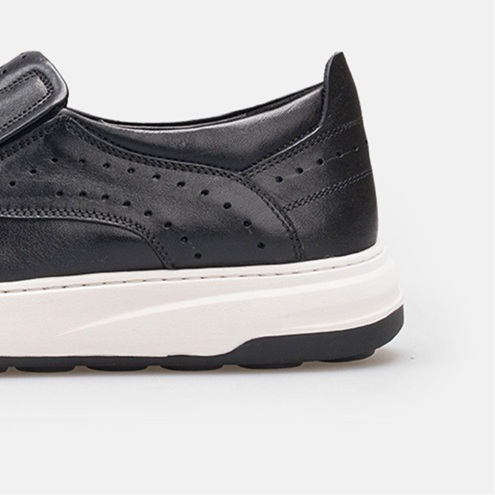 Volzak 3072 leather sneaker Black