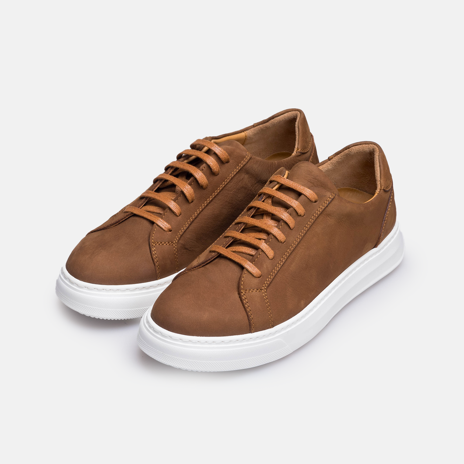 Volzak 6041 Nubuck sneaker Camel