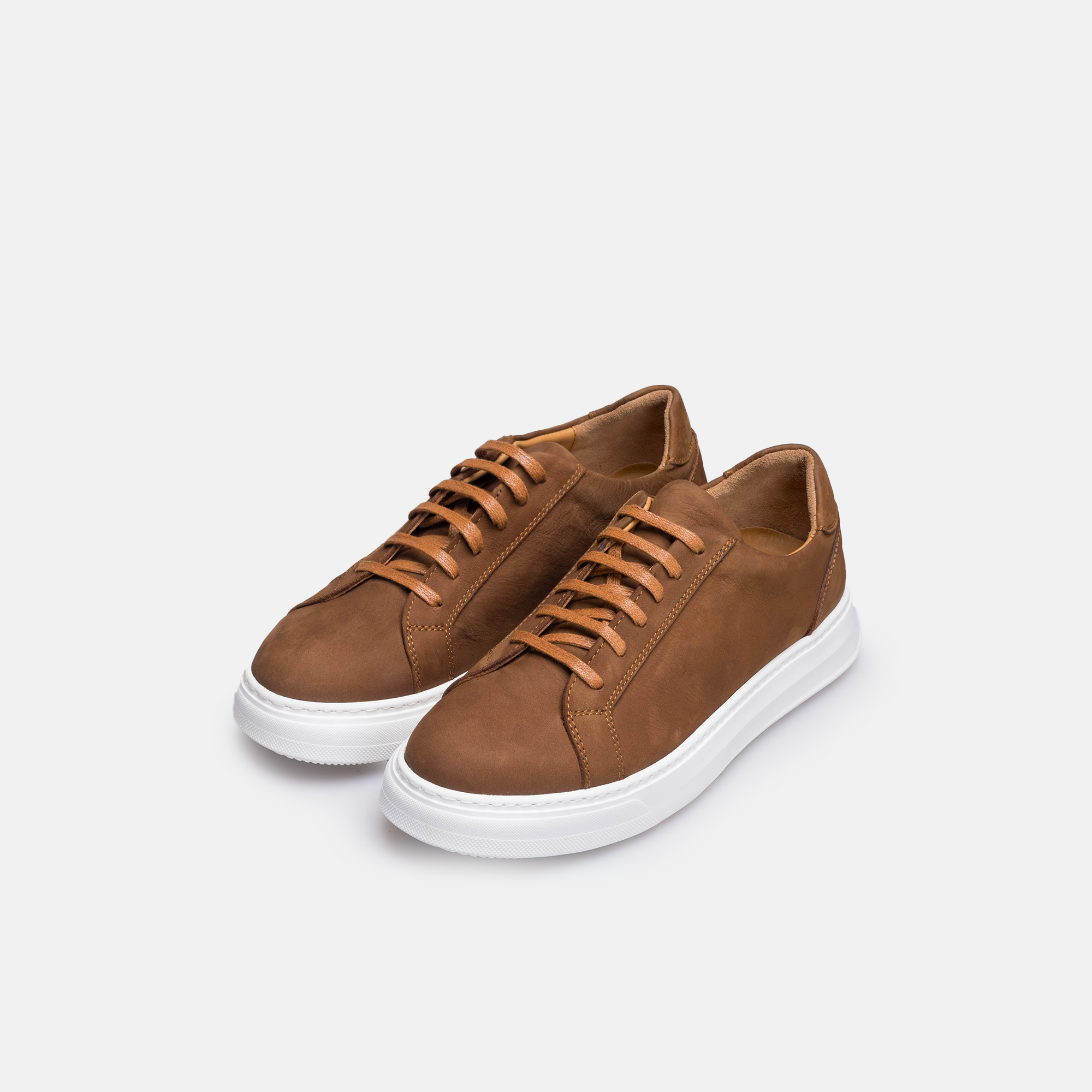 Volzak 6041 Nubuck sneaker Camel