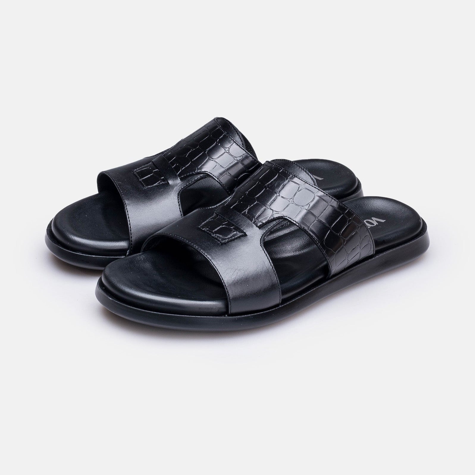 Volzak 5413 Black Leather Sandal