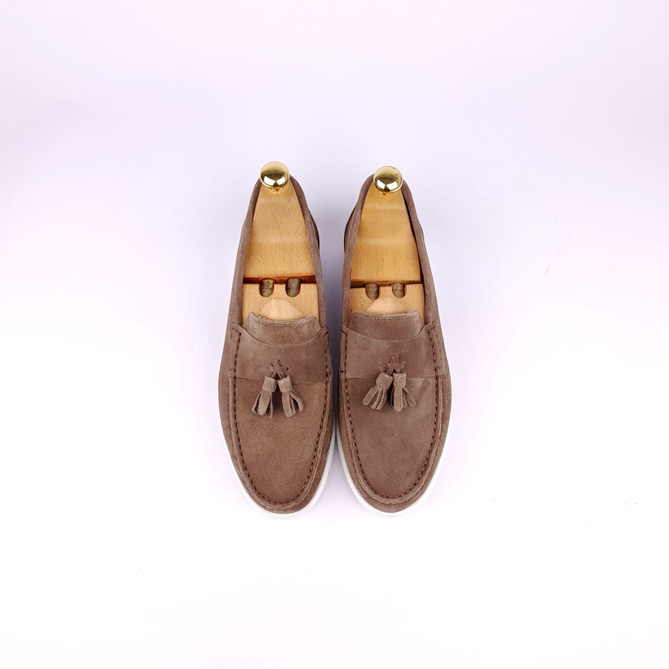 Volzak 011 Mocassin en daim taupe