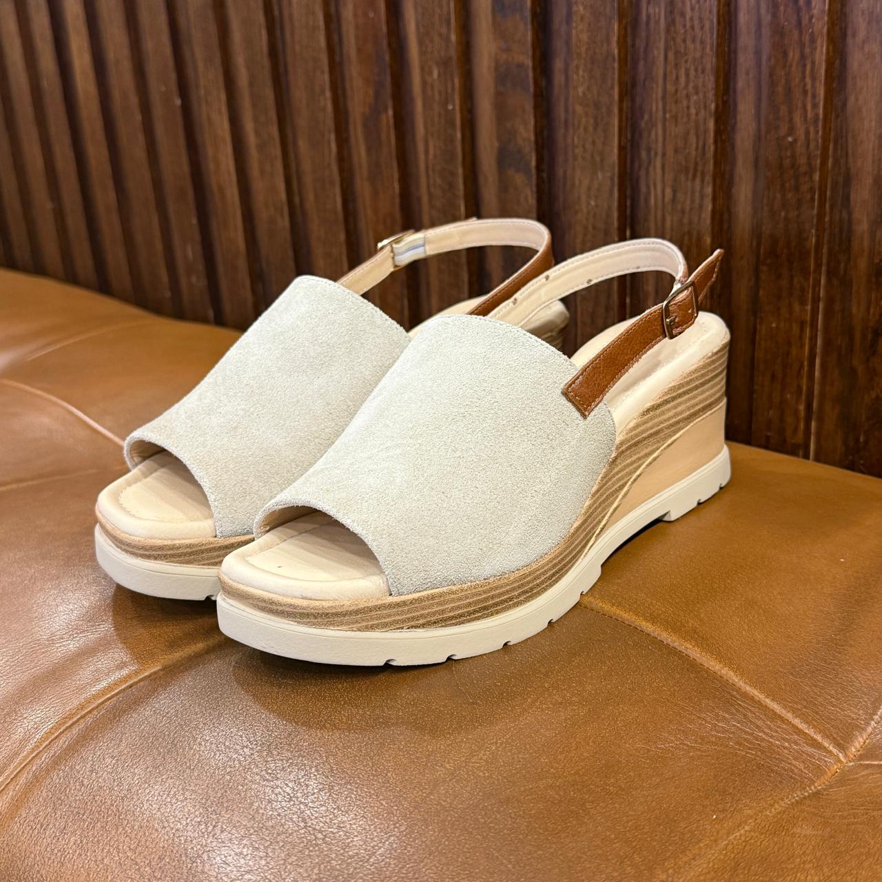 Volzak 5010 Sandale en daim Beige