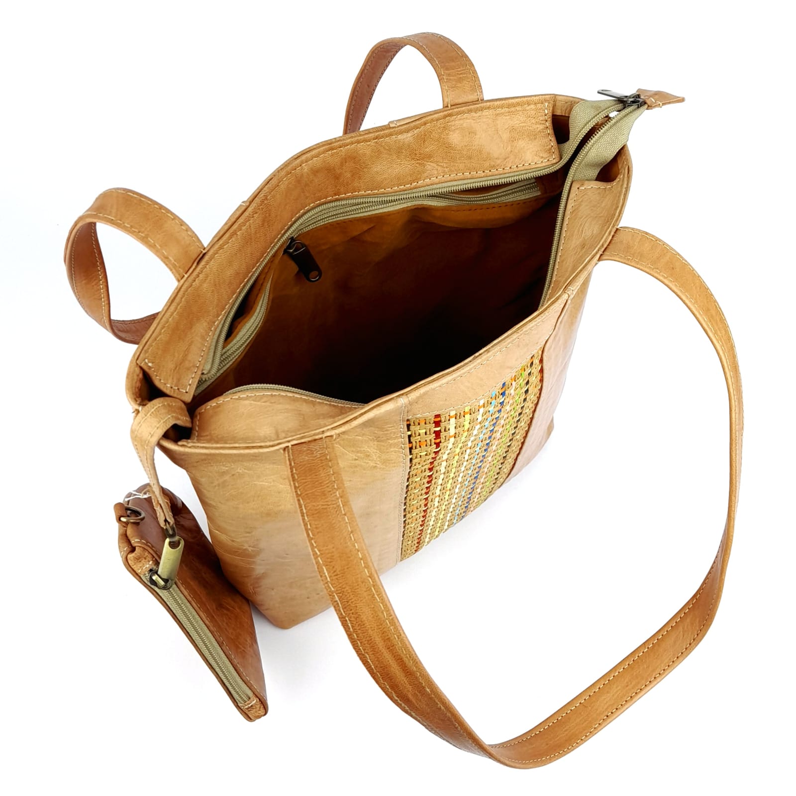 AR68 Sac à Main En Cuir traditionnel Sable